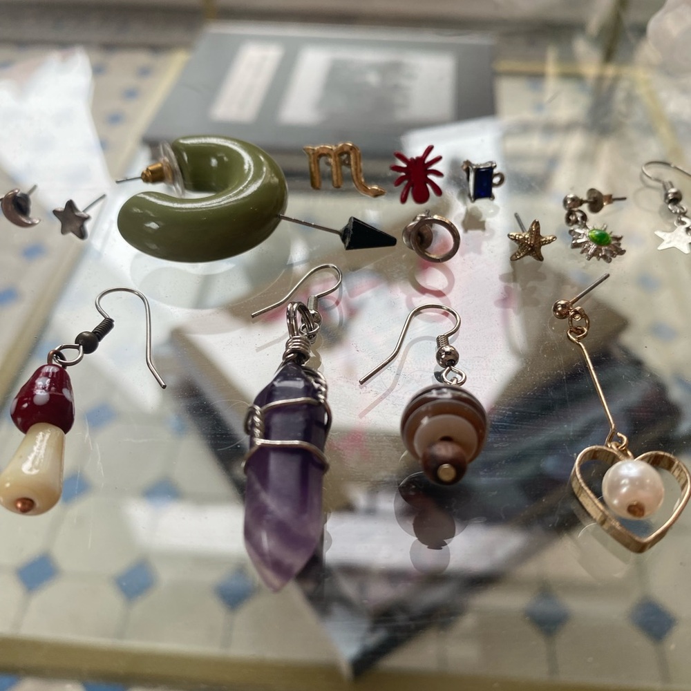 Assorted Colorful Earring Bundle - Picture 3 of 5